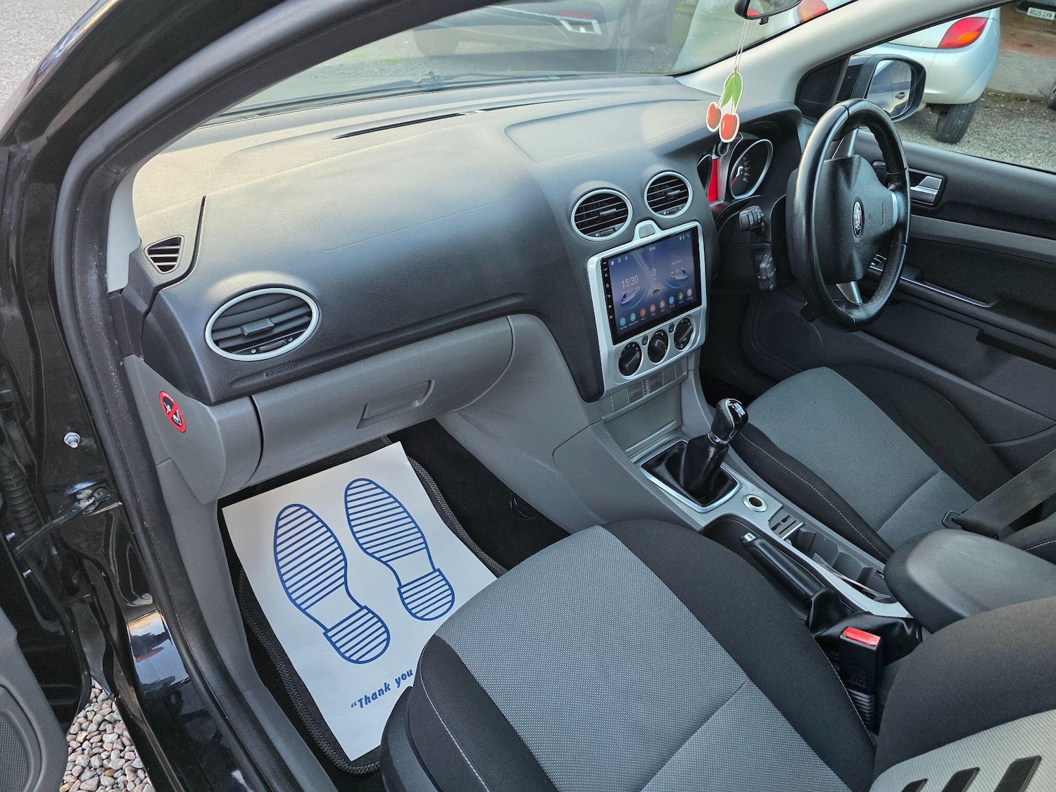 Used Ford Focus 2010 for sale - 77108935: Photo 9