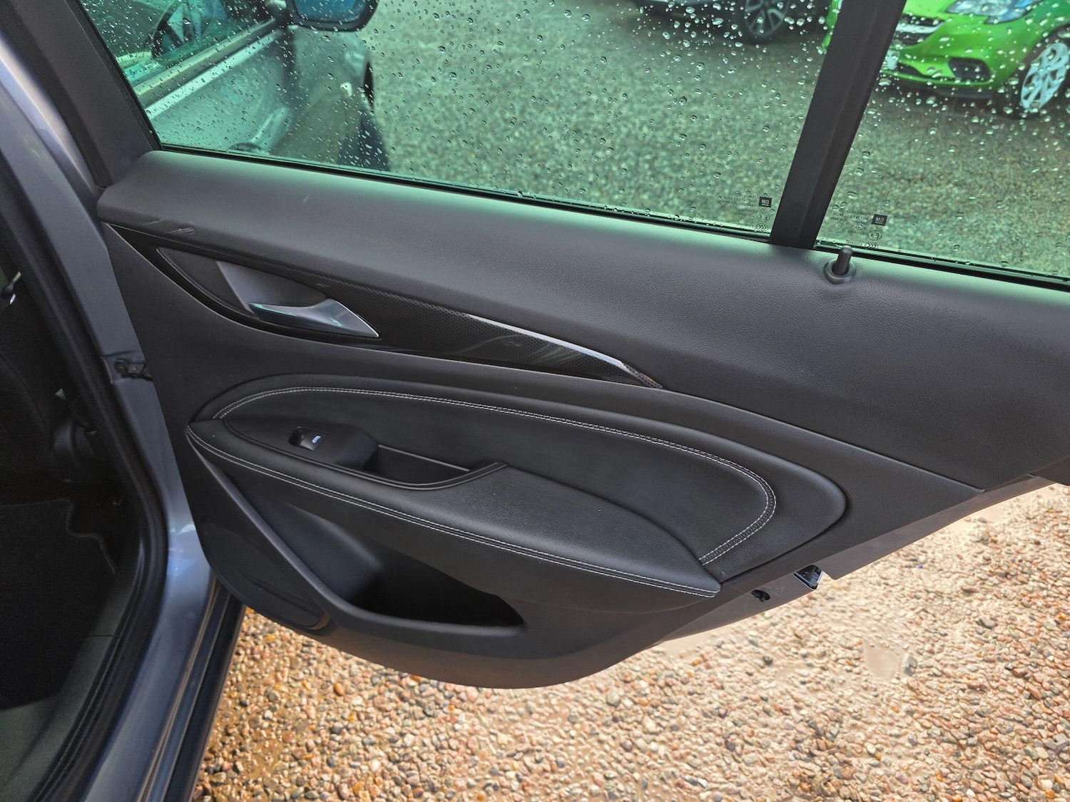 Used Vauxhall Insignia 2017 for sale - 77893014: Photo 32