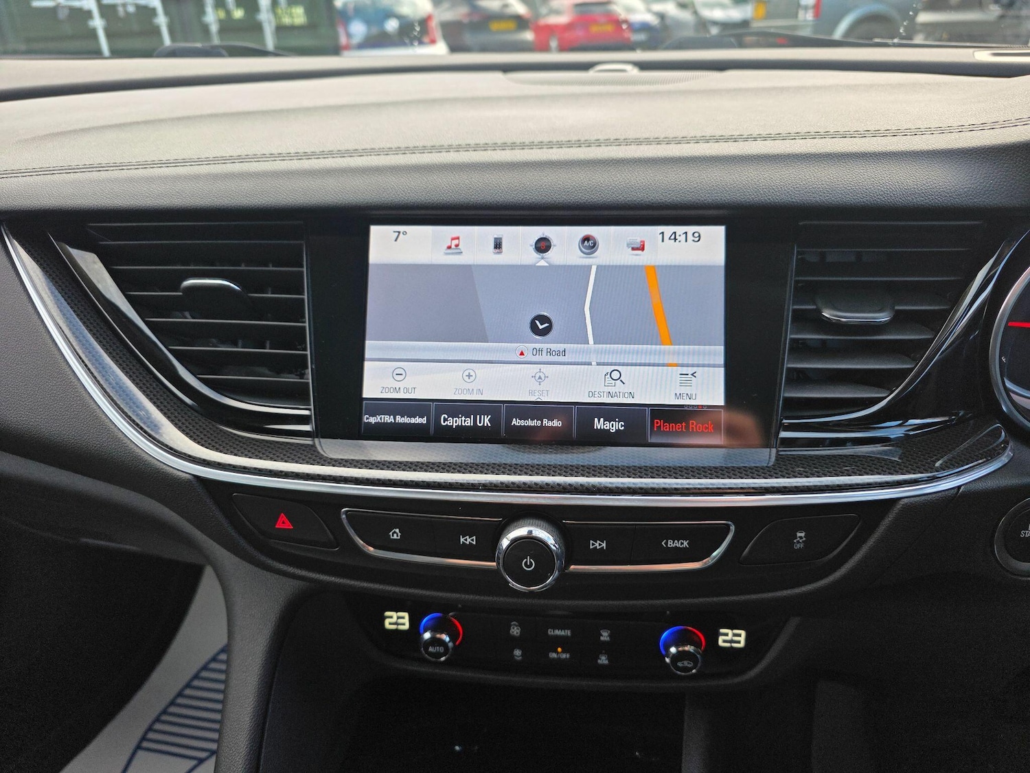 Used Vauxhall Insignia 2017 for sale - 77893014: Photo 38