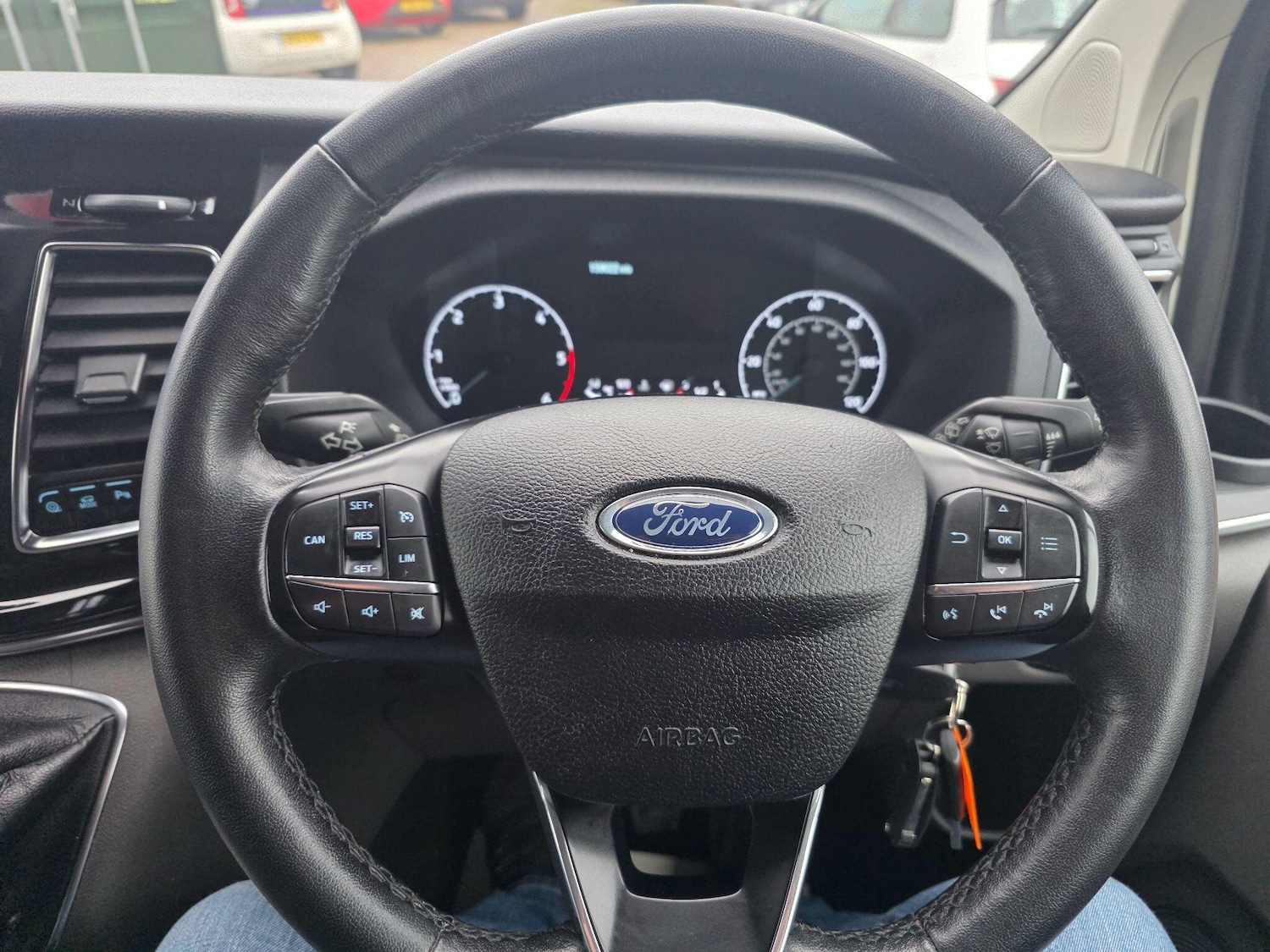 Used Ford Tourneo Custom 2020 for sale - 77175454: Photo 42