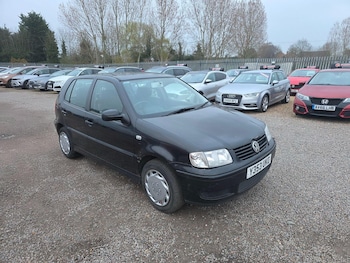 Used Volkswagen Polo 2001 for sale - 77808206: Photo