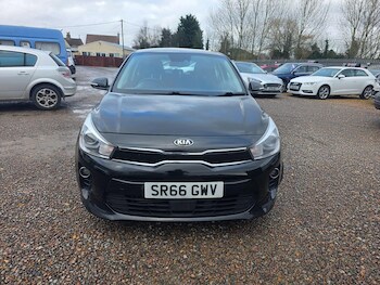 Used Kia Rio 2017 for sale - 77495996: Photo