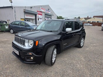 Used Jeep Renegade 2015 for sale - 78947396: Photo