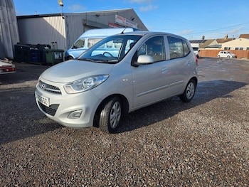 Used Hyundai i10 2013 for sale - 77396068: Photo