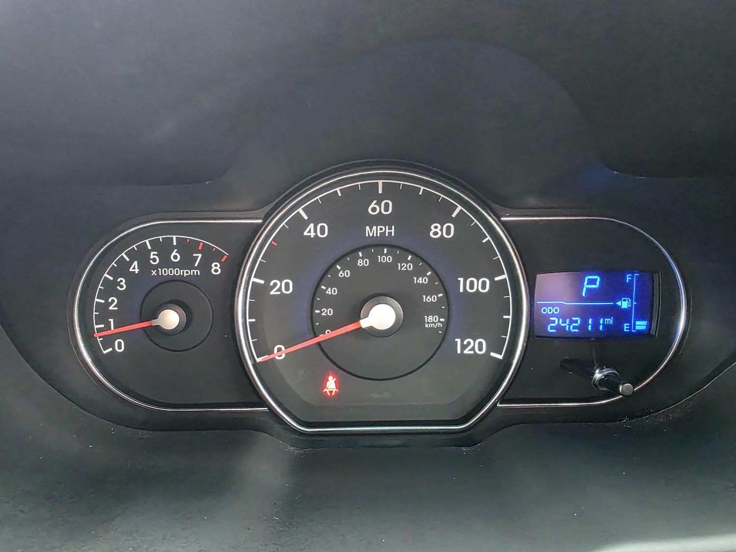 Used Hyundai i10 2013 for sale - 77396068: Photo 45