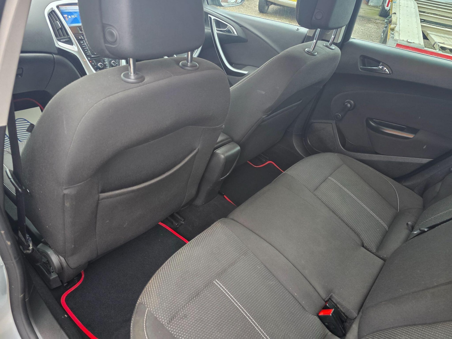 Used Vauxhall Astra 2013 for sale - 77411748: Photo 16