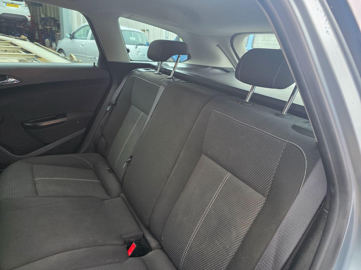 Used Vauxhall Astra 2013 for sale - 77411748: Photo 17