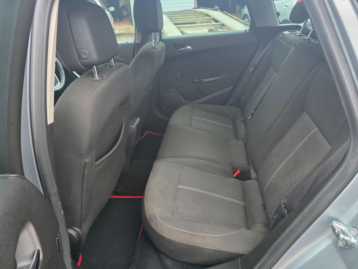 Used Vauxhall Astra 2013 for sale - 77411748: Photo 18