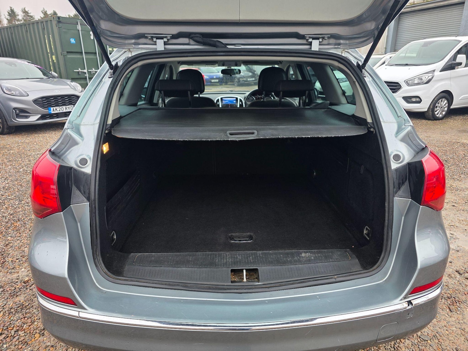 Used Vauxhall Astra 2013 for sale - 77411748: Photo 37