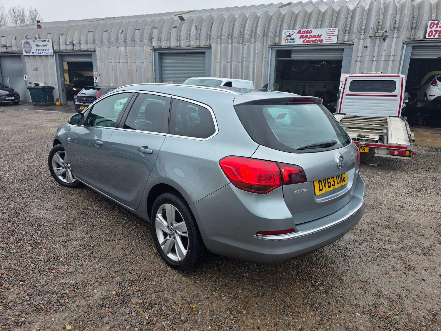 Used Vauxhall Astra 2013 for sale - 77411748: Photo 4