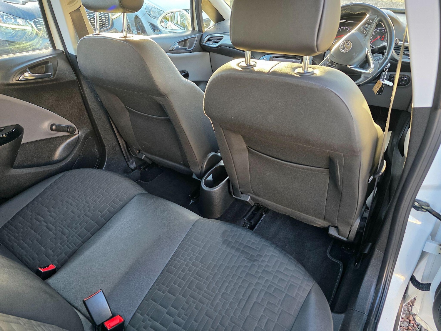 Used Vauxhall Corsa 2015 for sale - 77109172: Photo 33