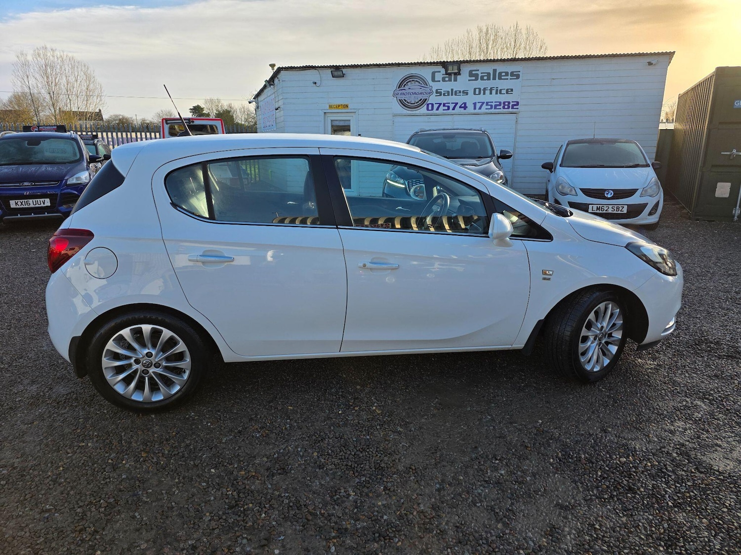Used Vauxhall Corsa 2015 for sale - 77109172: Photo 7