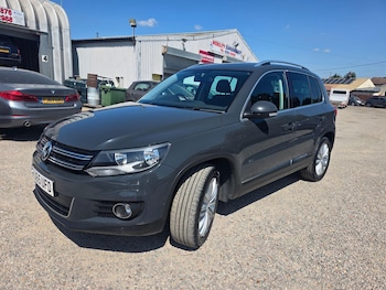 Used Volkswagen Tiguan 2015 for sale - 79168416: Photo