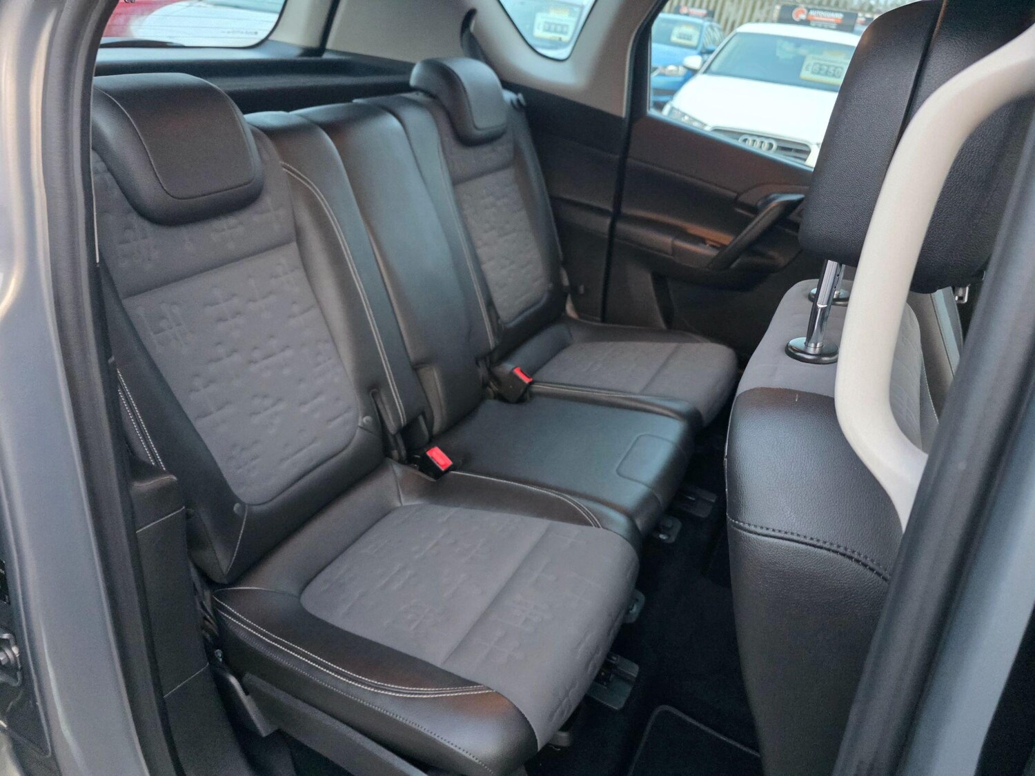 Used Vauxhall Meriva 2013 for sale - 77586619: Photo 25