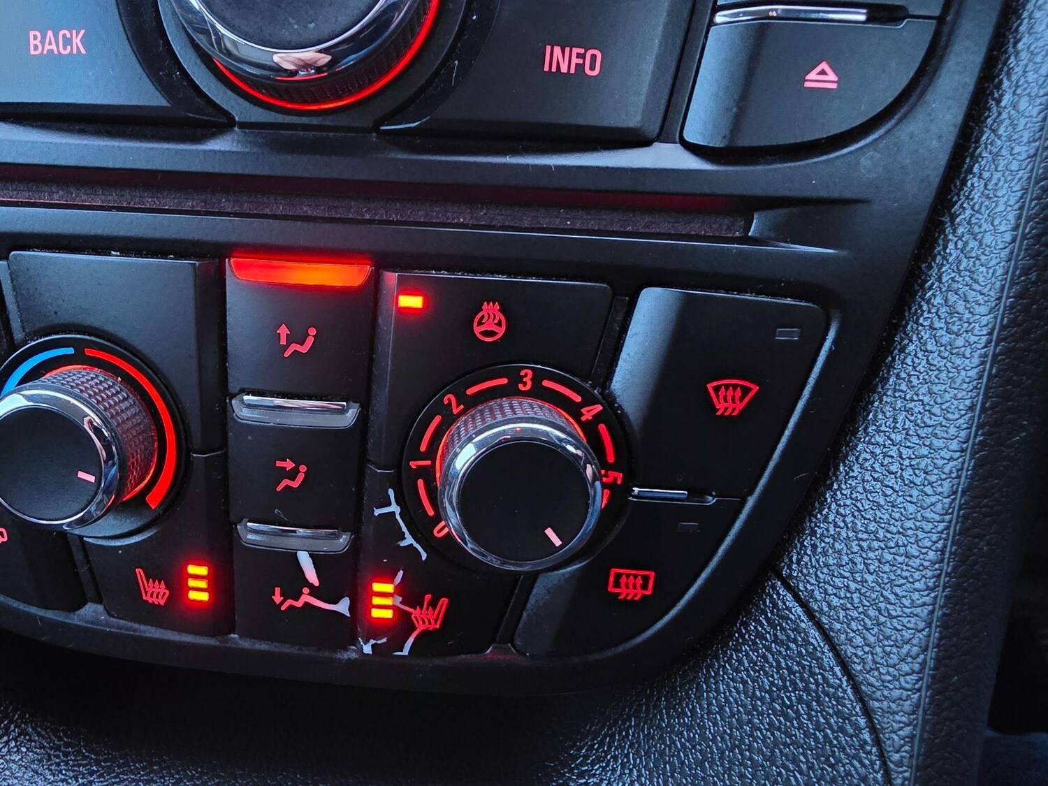 Used Vauxhall Meriva 2013 for sale - 77586619: Photo 26