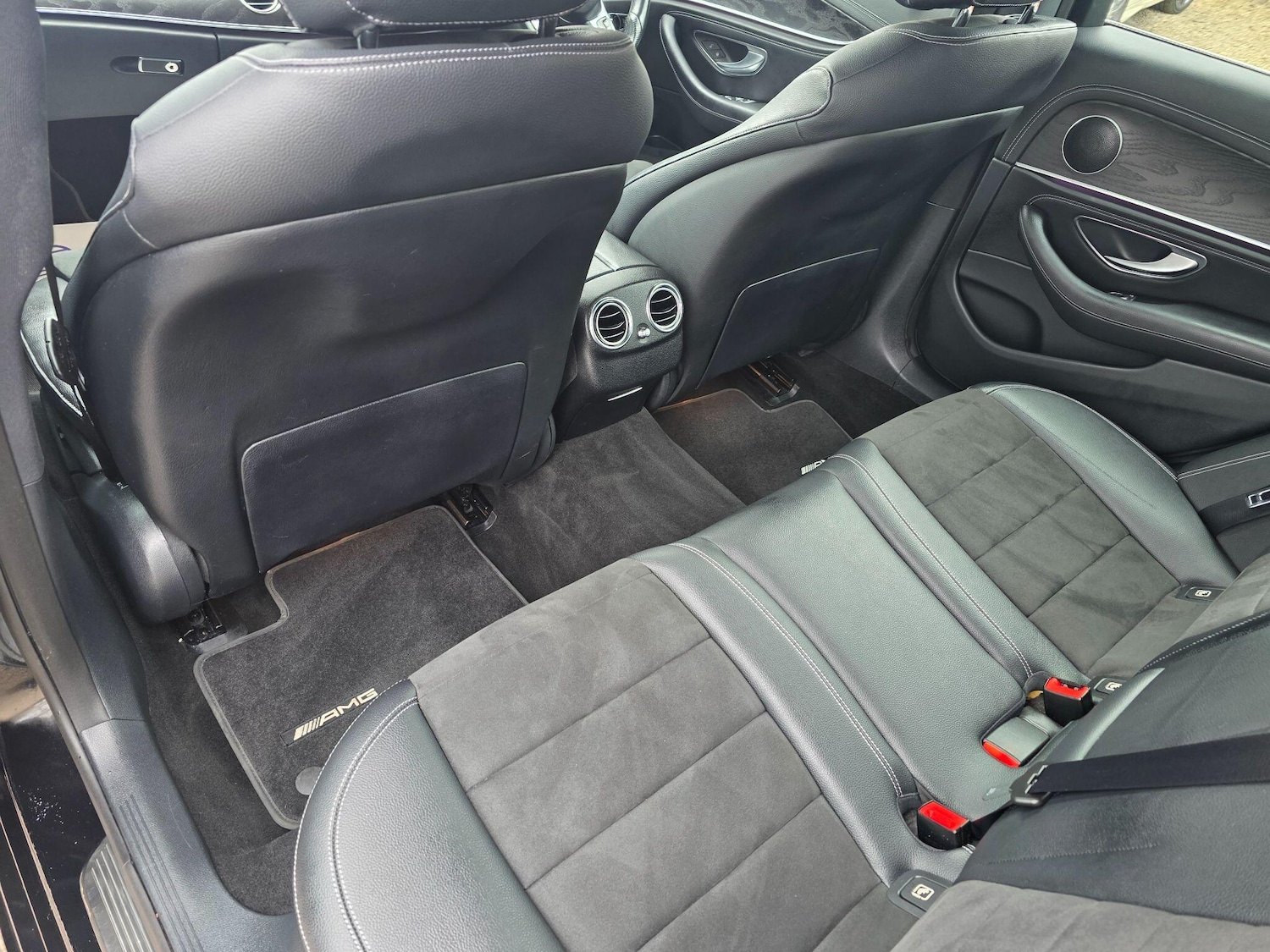 Used Mercedes-Benz E Class for sale - 77753922: Photo 22