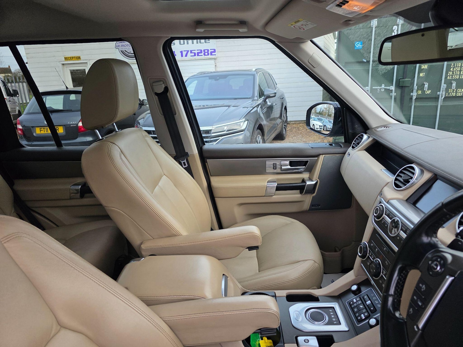 Used Land Rover Discovery 2014 for sale - 77586021: Photo 19