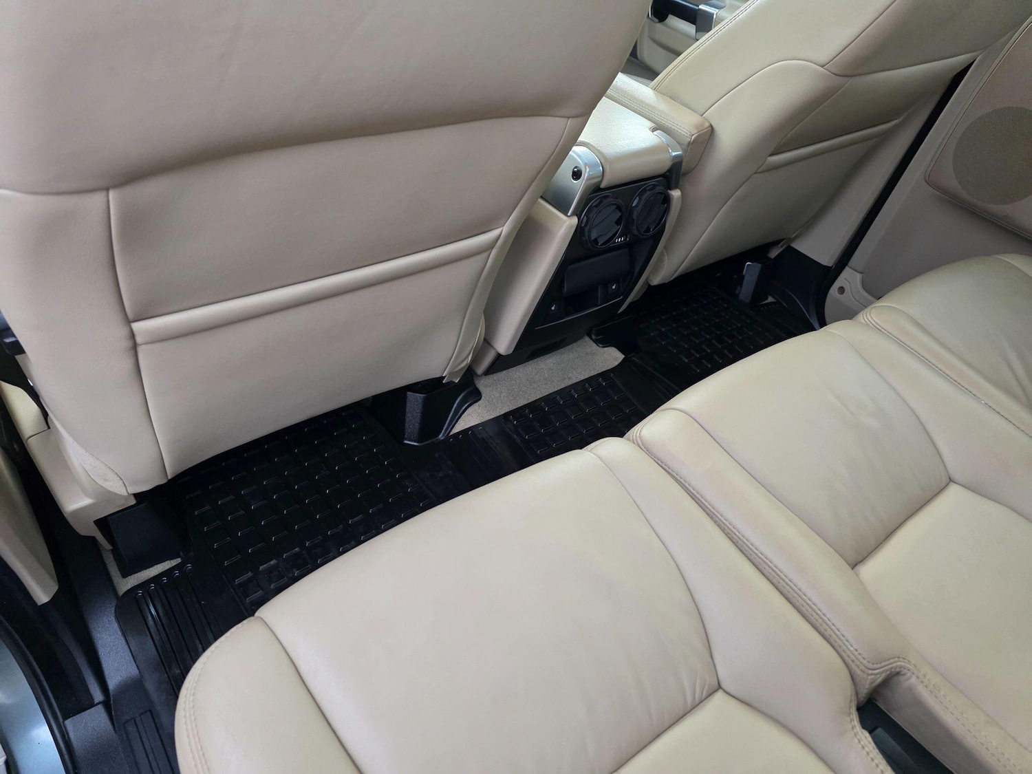 Used Land Rover Discovery 2014 for sale - 77586021: Photo 24