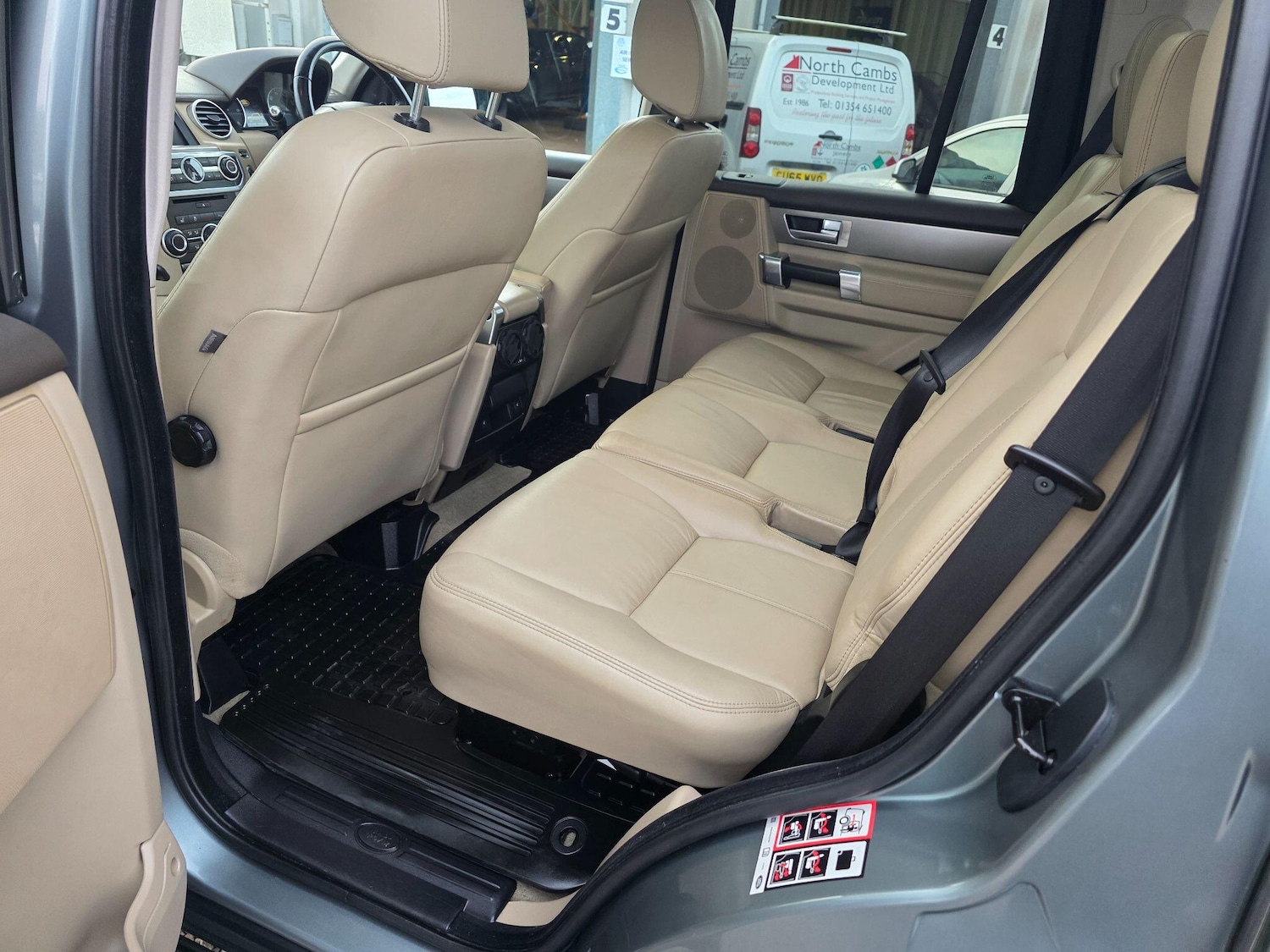 Used Land Rover Discovery 2014 for sale - 77586021: Photo 30