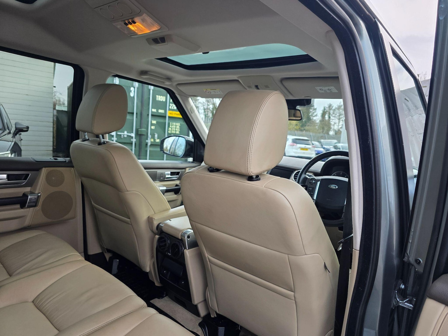 Used Land Rover Discovery 2014 for sale - 77586021: Photo 40