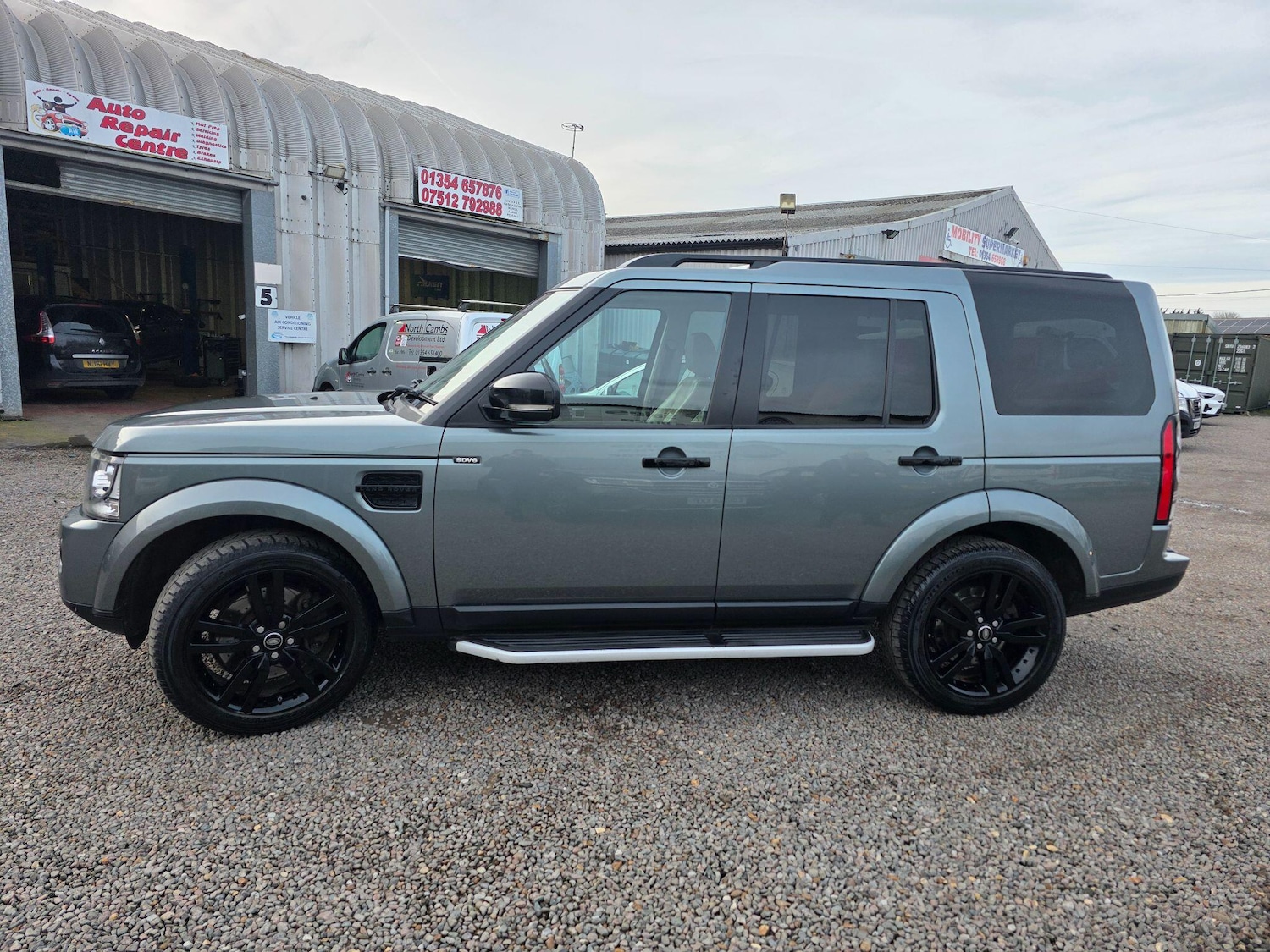 Used Land Rover Discovery 2014 for sale - 77586021: Photo 7