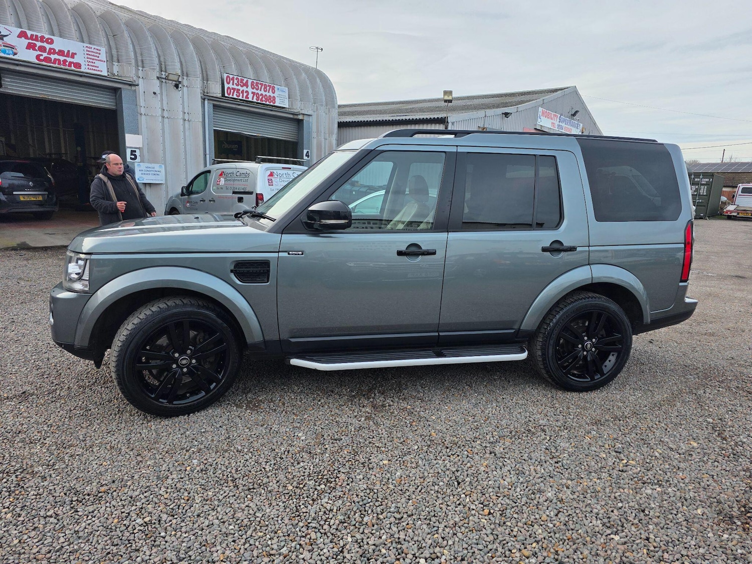 Used Land Rover Discovery 2014 for sale - 77586021: Photo 8