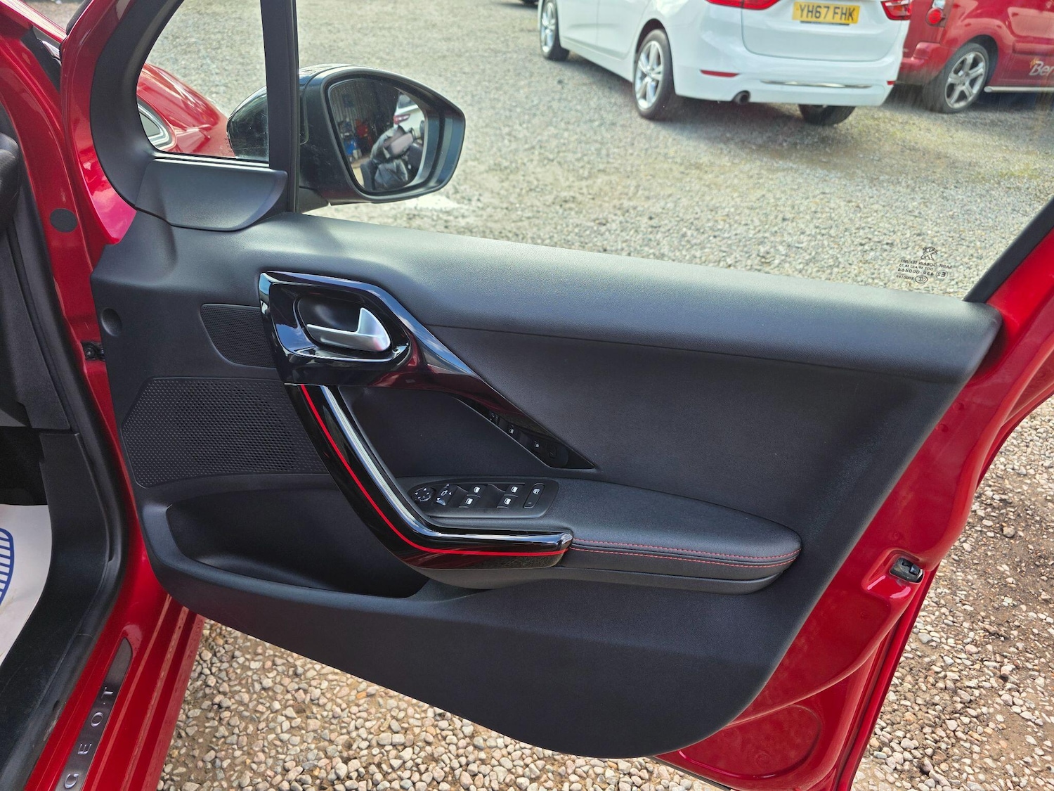 Used Peugeot 208 2017 for sale - 78128001: Photo 32