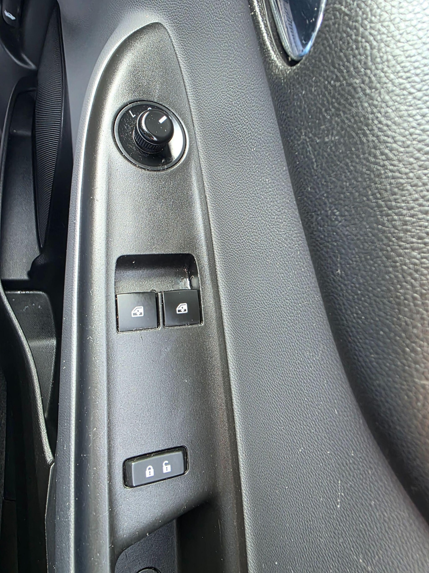 Used Vauxhall Viva 2016 for sale - 77710006: Photo 30