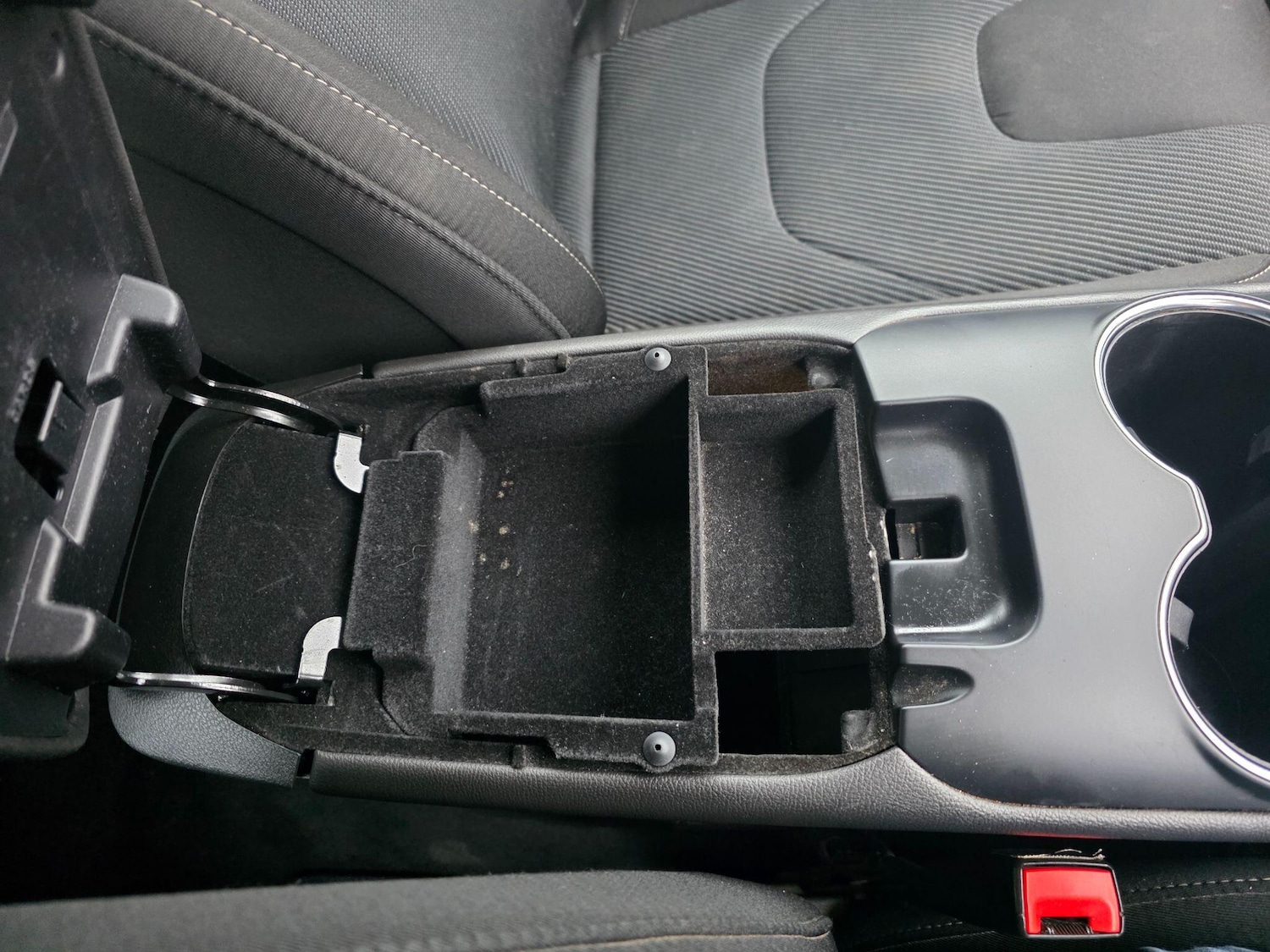 Used Ford Mondeo 2017 for sale - 77109058: Photo 15