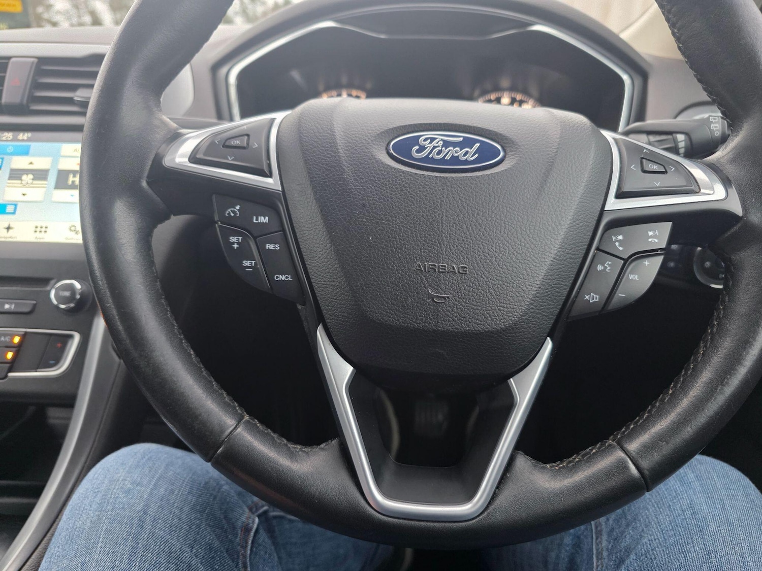 Used Ford Mondeo 2017 for sale - 77109058: Photo 45