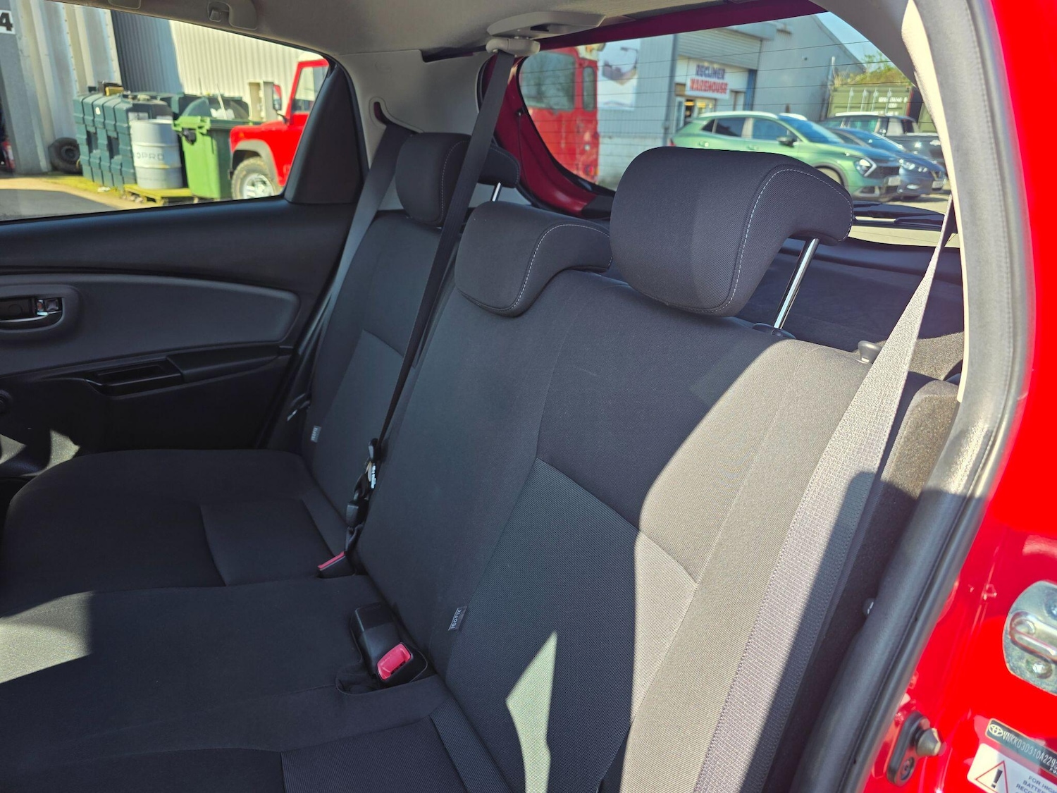 Used Toyota Yaris for sale - 77958313: Photo 21