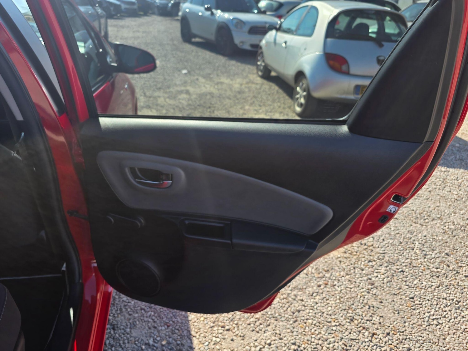 Used Toyota Yaris for sale - 77958313: Photo 36