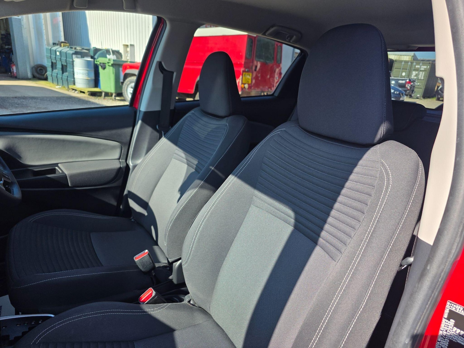 Used Toyota Yaris for sale - 77958313: Photo 48