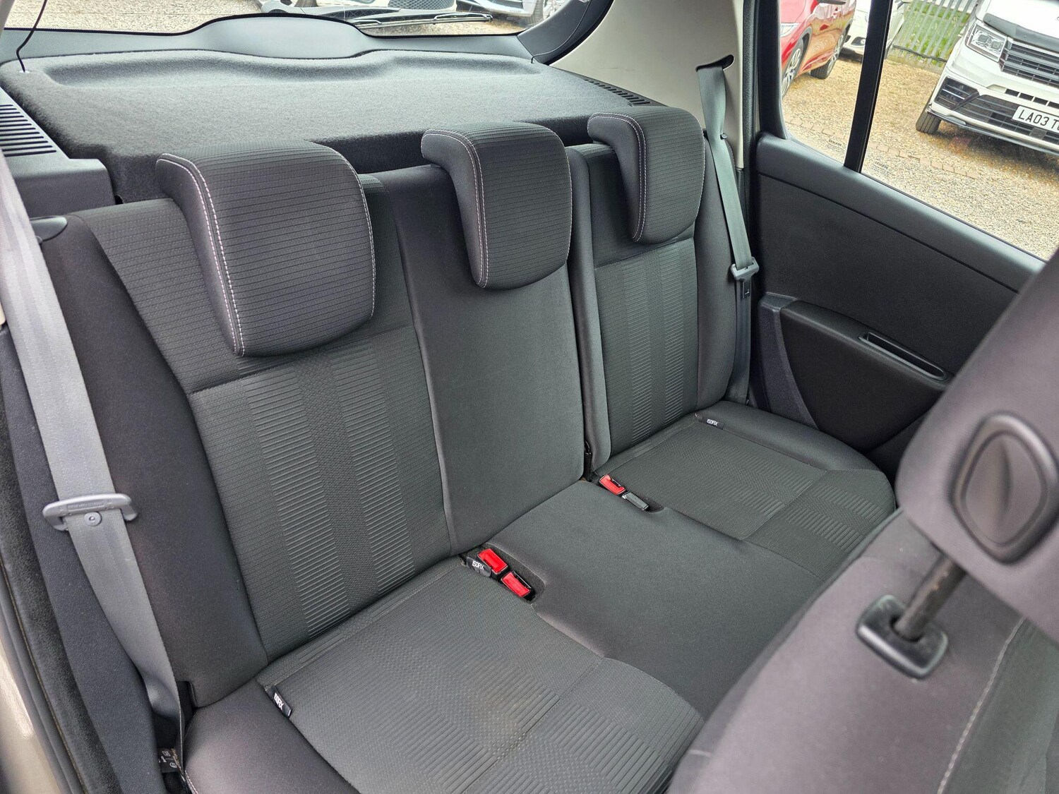 Used Renault Clio 2011 for sale - 77908942: Photo 18