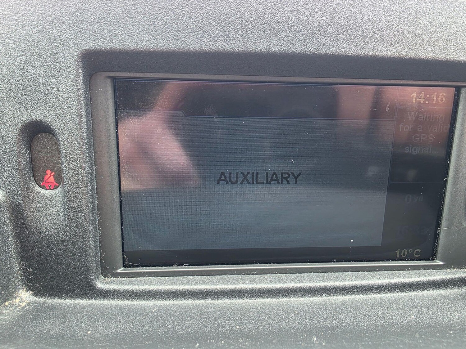 Used Renault Clio 2011 for sale - 77908942: Photo 36