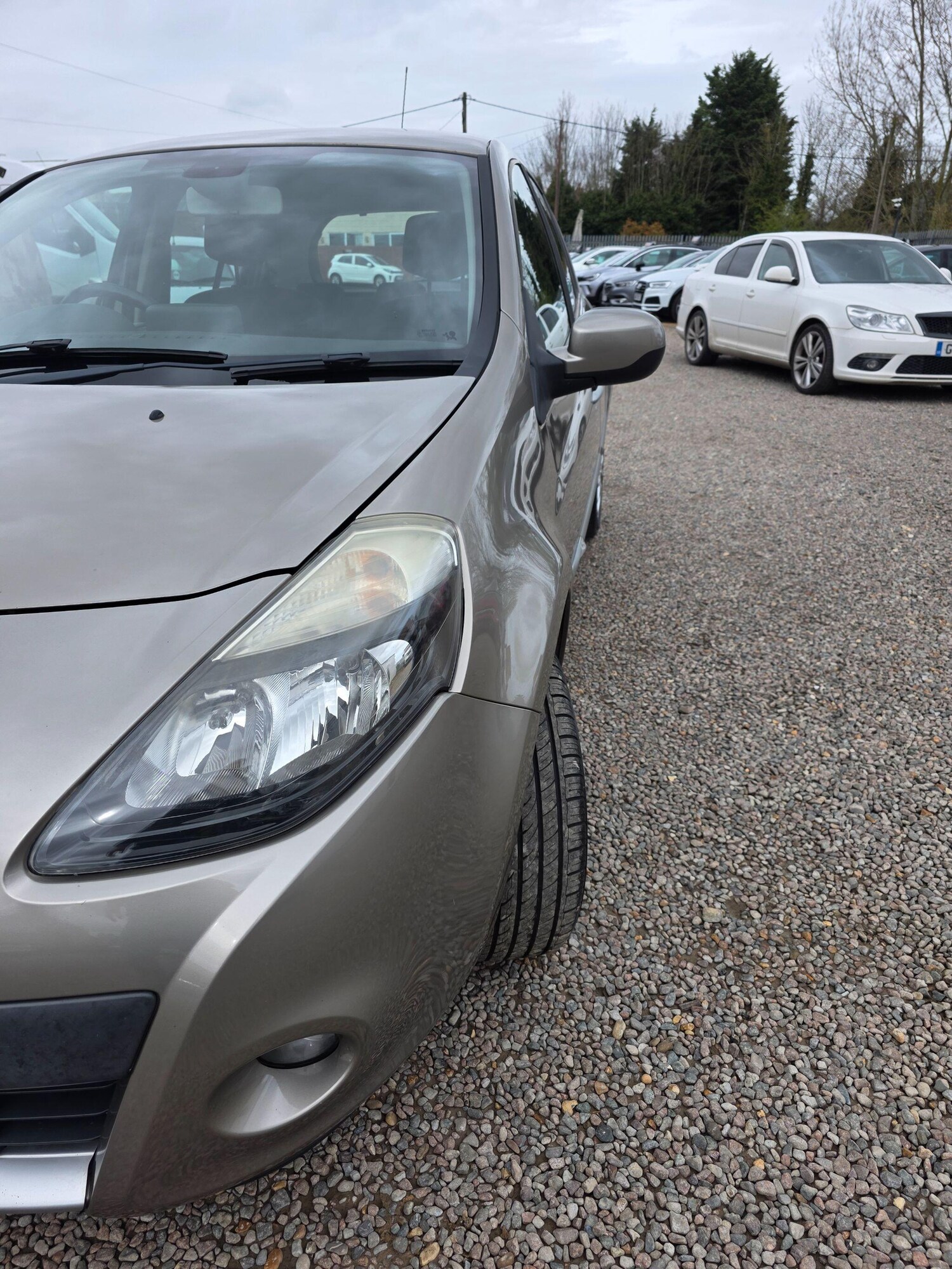 Used Renault Clio 2011 for sale - 77908942: Photo 44