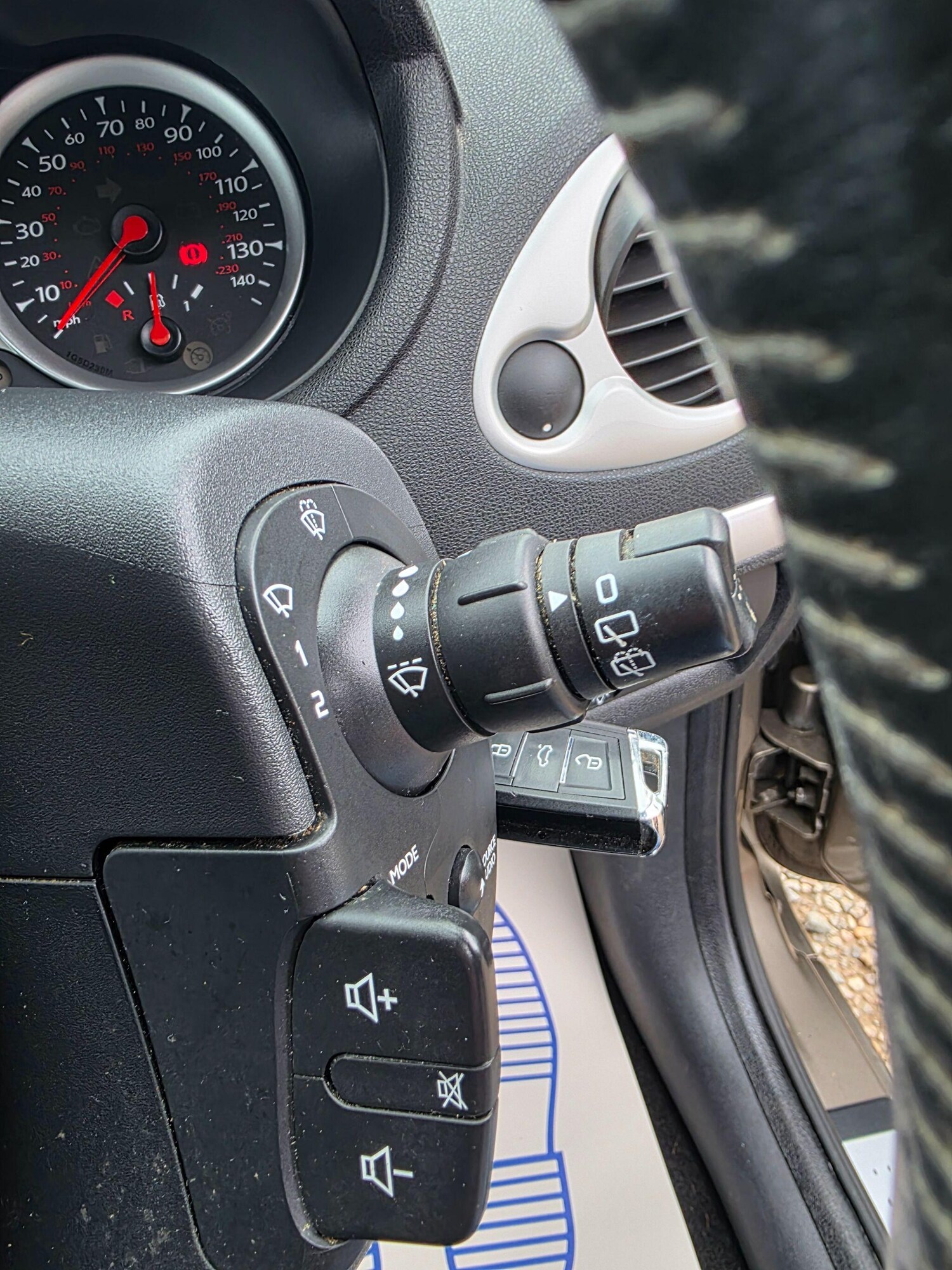 Used Renault Clio 2011 for sale - 77908942: Photo 47