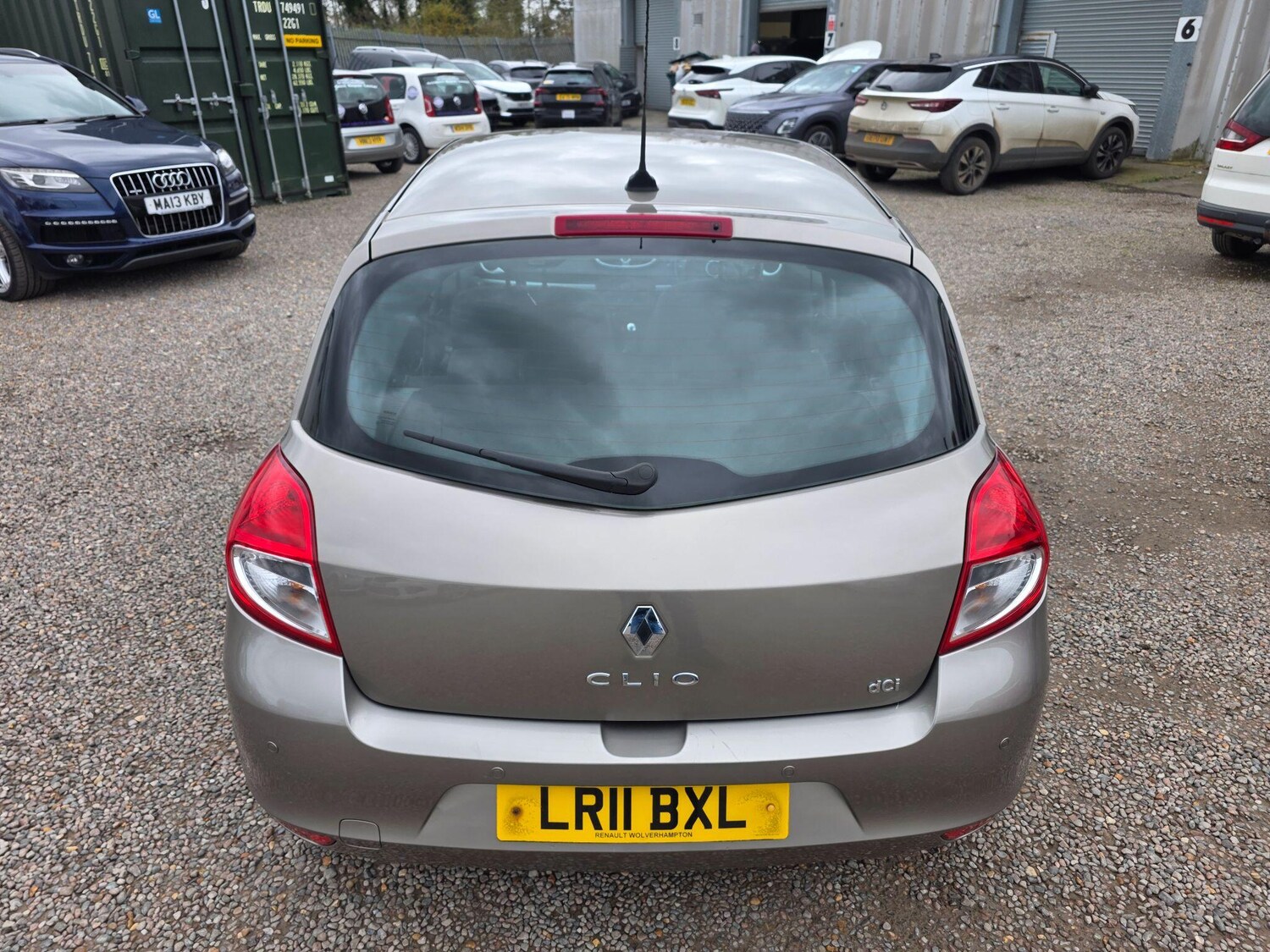 Used Renault Clio 2011 for sale - 77908942: Photo 8
