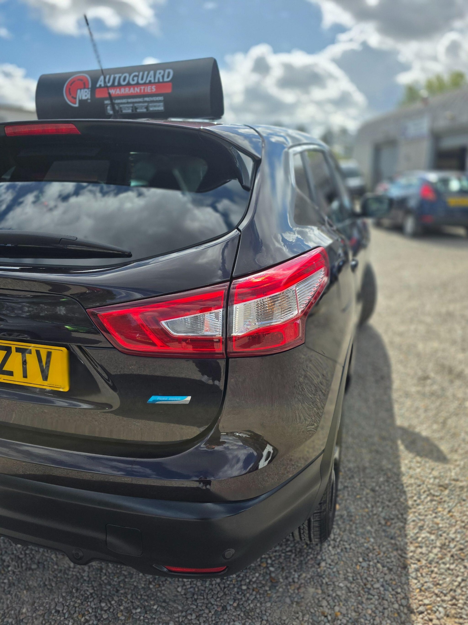 Used Nissan Qashqai 2015 for sale - 77109021: Photo 10