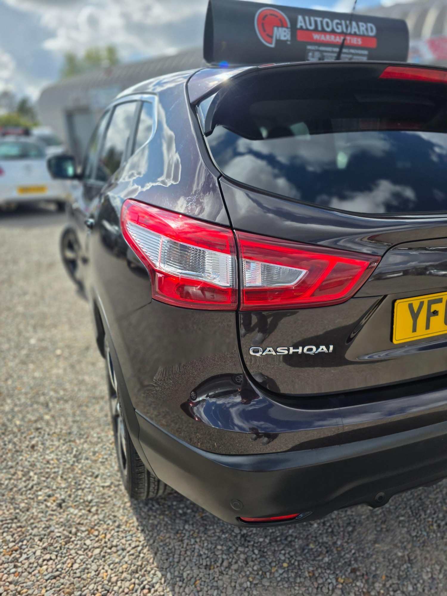 Used Nissan Qashqai 2015 for sale - 77109021: Photo 11