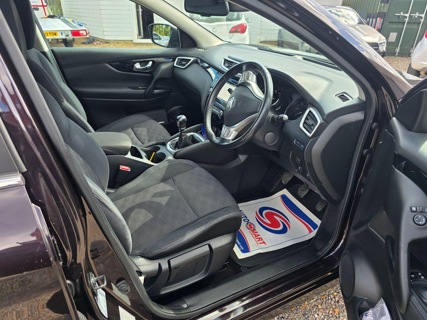 Used Nissan Qashqai 2015 for sale - 77109021: Photo 43