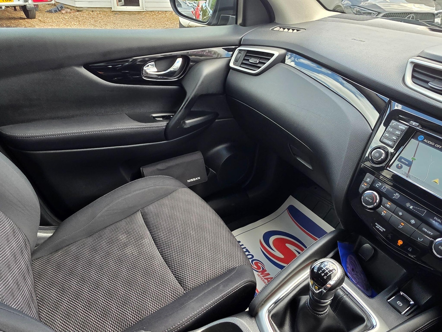 Used Nissan Qashqai 2015 for sale - 77109021: Photo 44