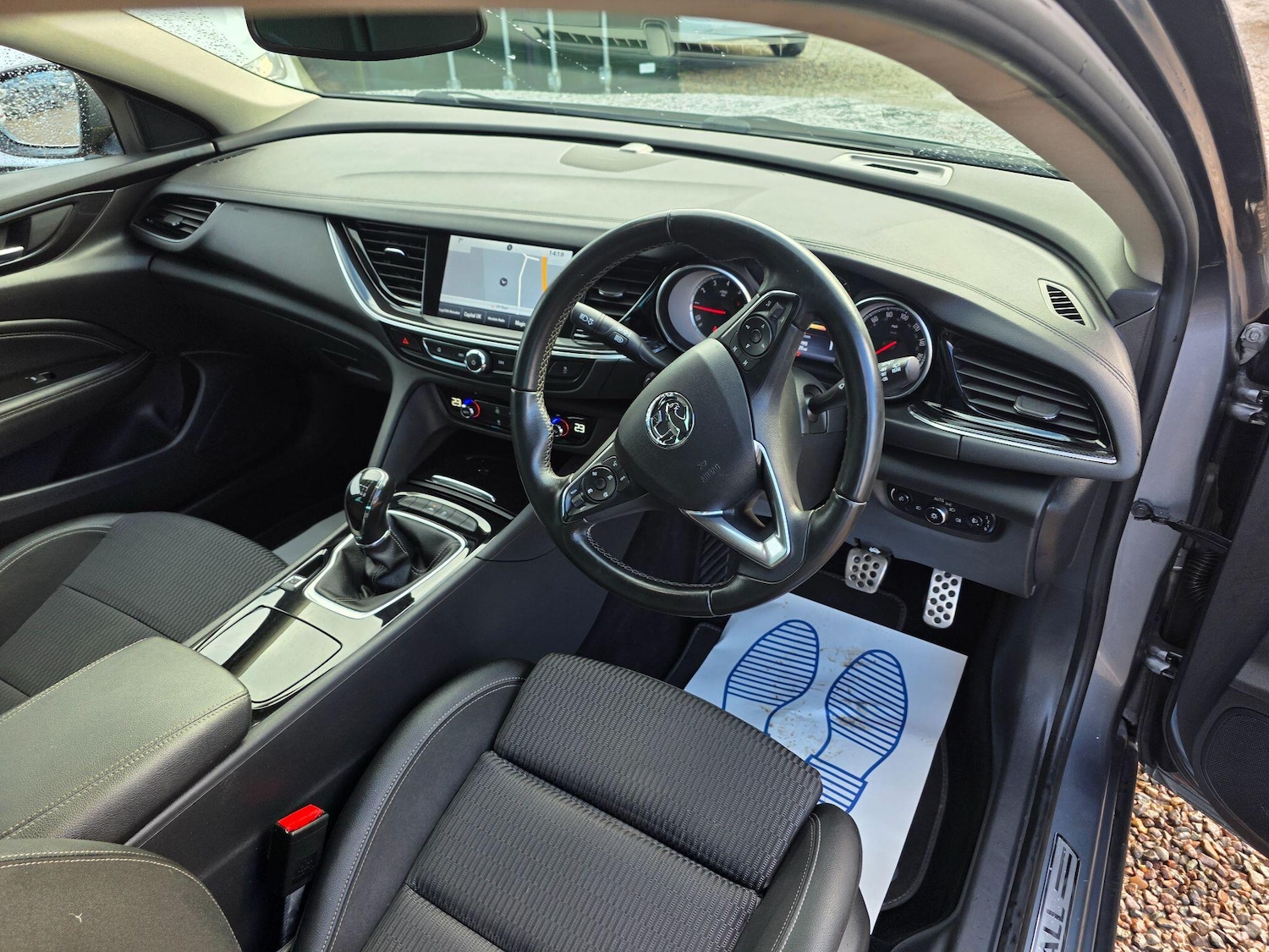 Used Vauxhall Insignia 2017 for sale - 77599132: Photo 13