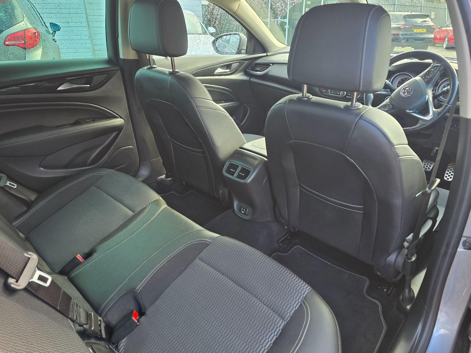 Used Vauxhall Insignia 2017 for sale - 77599132: Photo 25