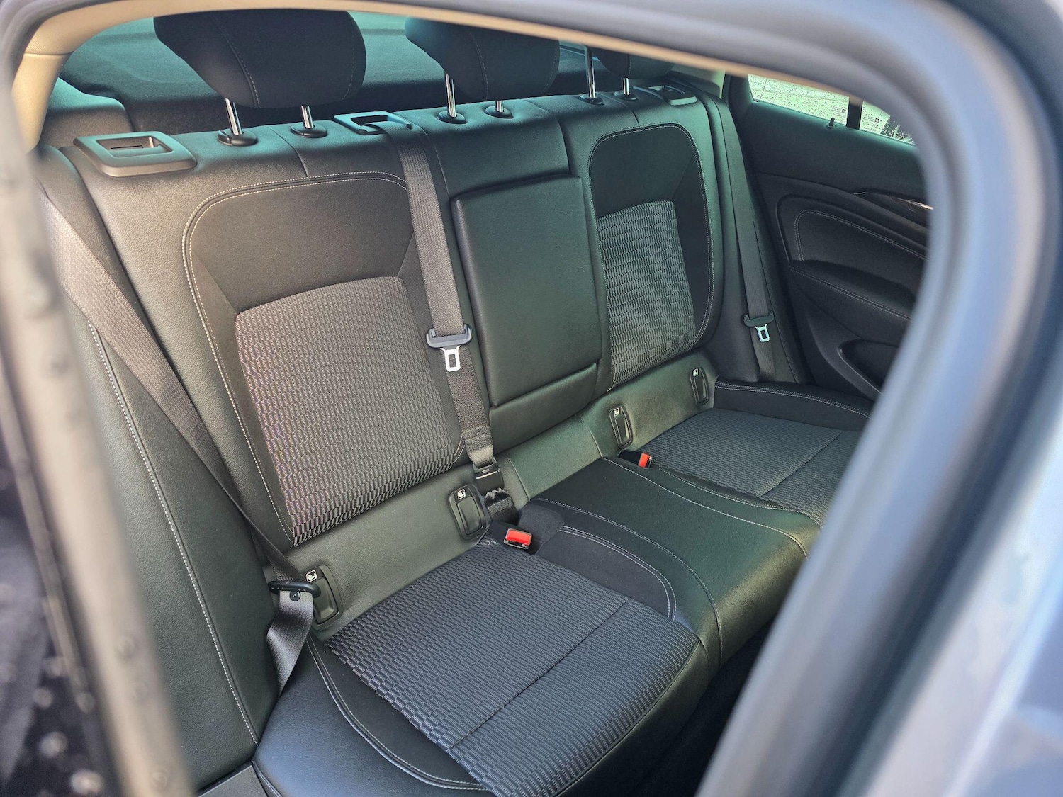 Used Vauxhall Insignia 2017 for sale - 77599132: Photo 27