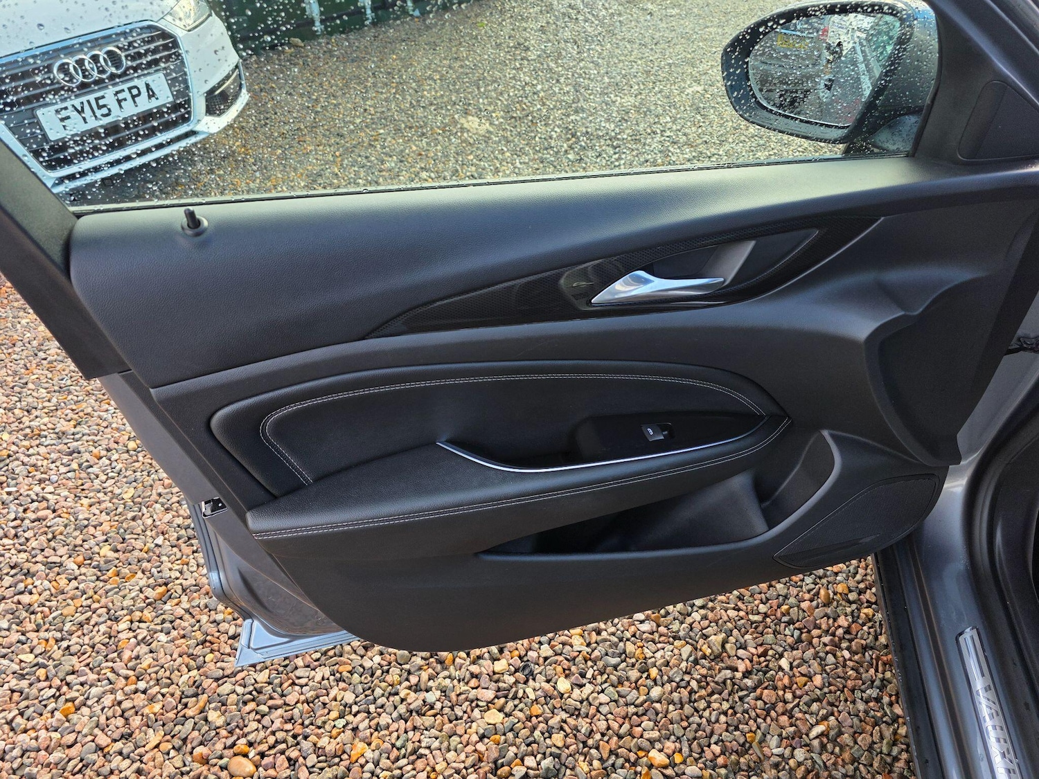 Used Vauxhall Insignia 2017 for sale - 77599132: Photo 30