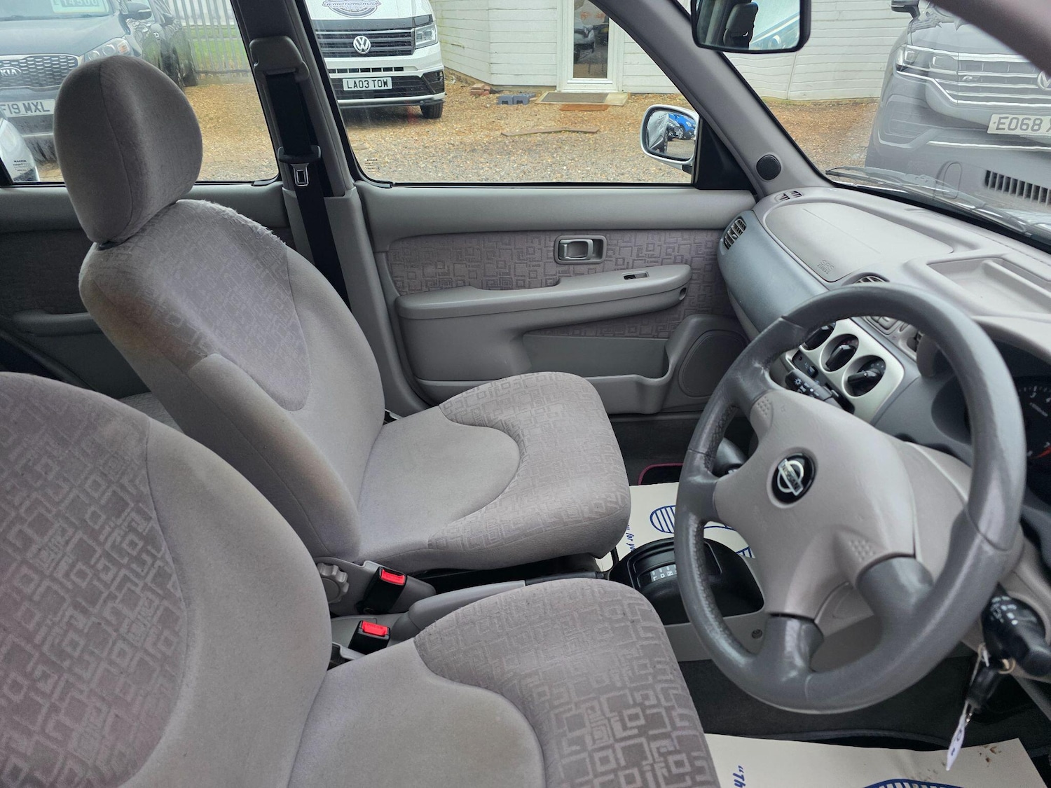 Used Nissan Micra 2001 for sale - 77130638: Photo 13