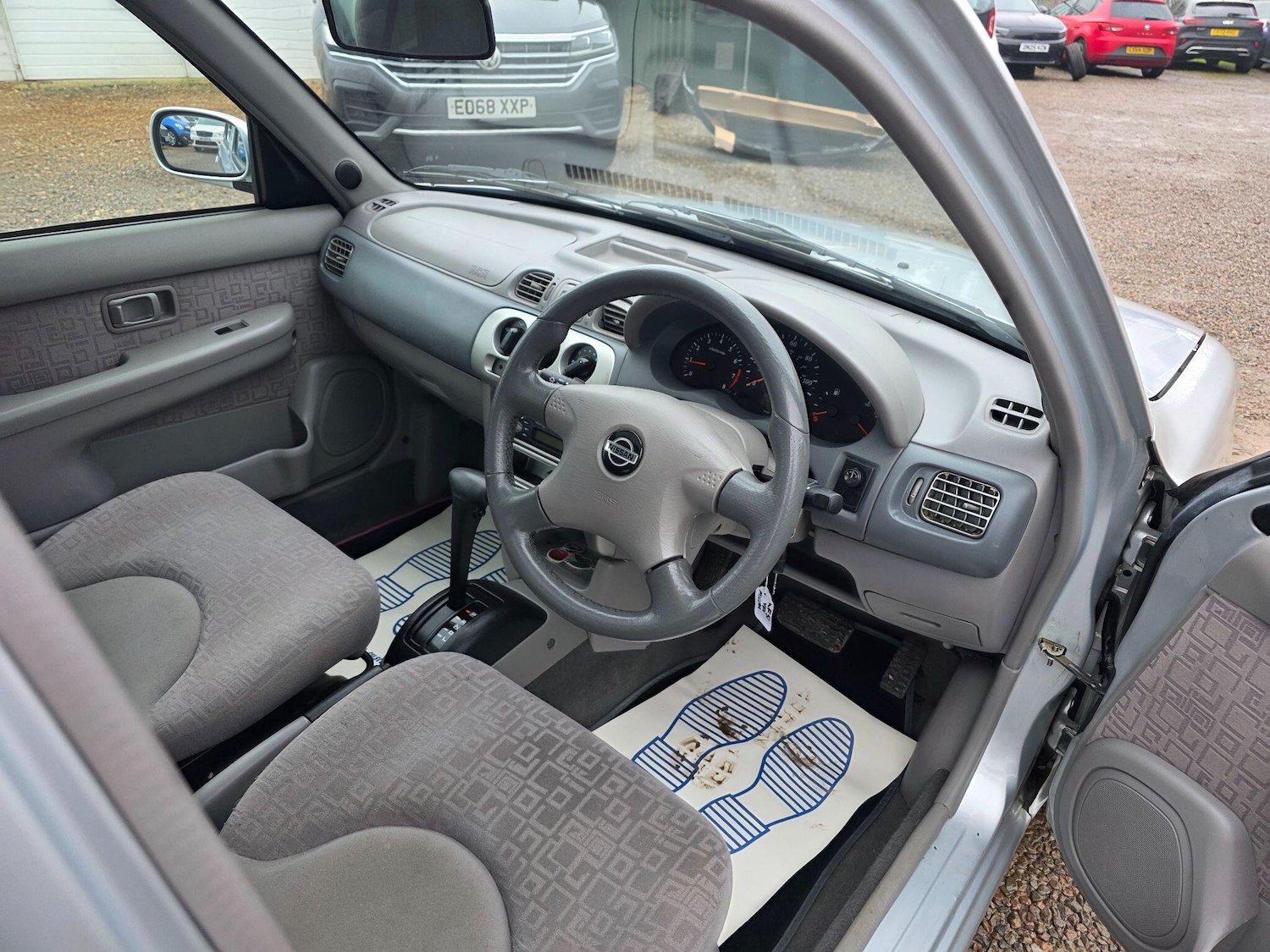 Used Nissan Micra 2001 for sale - 77130638: Photo 9