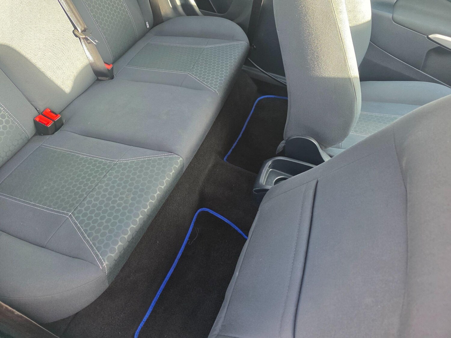 Used Ford Fiesta 2012 for sale - 77377058: Photo 21