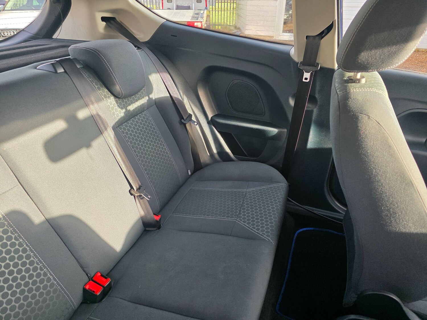 Used Ford Fiesta 2012 for sale - 77377058: Photo 22